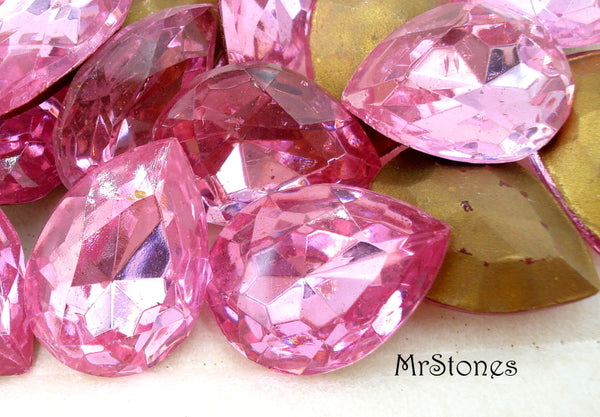 15x11mm (4320/2) TTC Rose Pink (Lighter) Pear Shape Pendeloque Teardrop