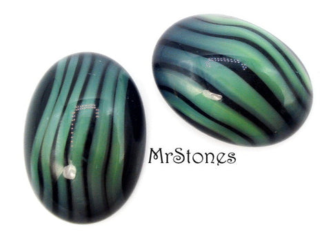 18x13mm (1685) Jet Black Mint Green Stripe Oval Cabochon