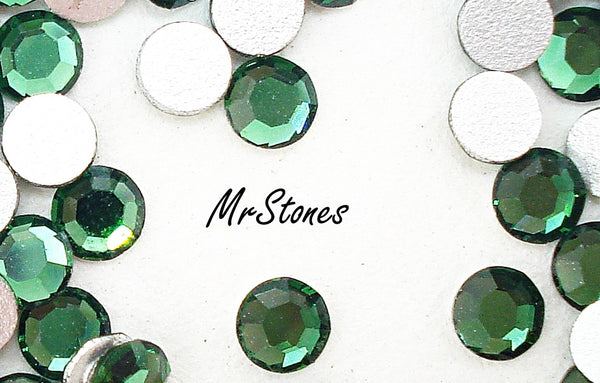 3.0-3.2MM (2000) 12SS CZ GREEN TOURMALINE FLAT BACKS