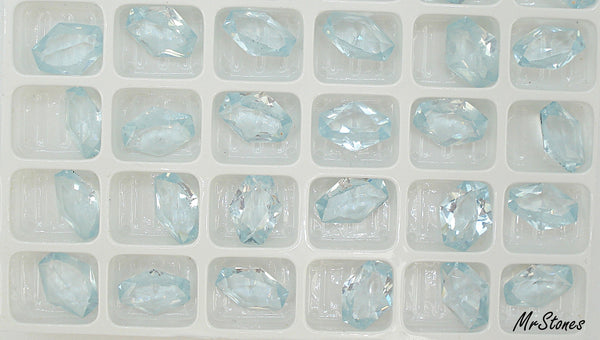 9x7mm (4750) Light Aqua Un-foiled Coffin Shape