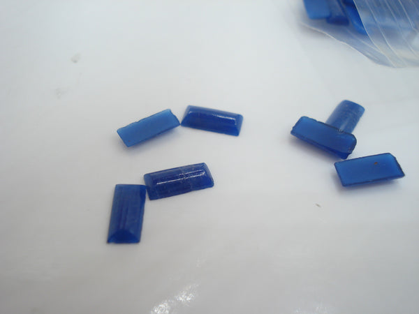 5.75x2.5mm (3932) Lapis Blue Glass Flat Back Baguette