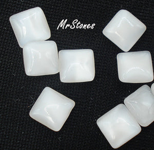 6mm (2043) White Moonstone Square Buff Top Doublet