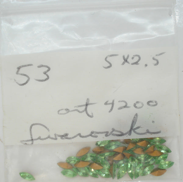 5x2.5mm (4200) Peridot Green Marquise Navette Swarovski