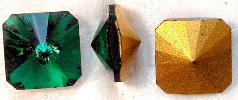 8mm (4650) EMERALD SQUARE RIVOLIS