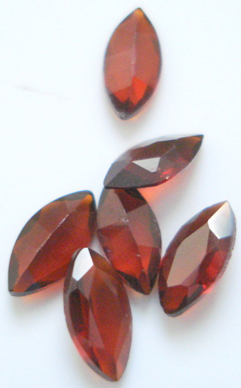 5x2.5mm MARQUISE THAI GARNETS