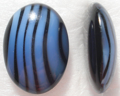 18X13MM (1685) BLUE SWIRL EFFECT OVAL CABOCHONS