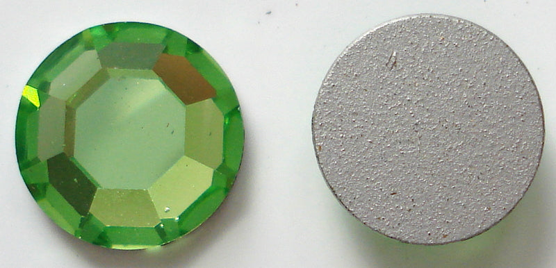 8.4-8.7MM (2000) 40SS PERIDOT RD FLAT BACKS