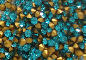 1.9MM (1100) 13PP ROUND BLUE ZIRCON