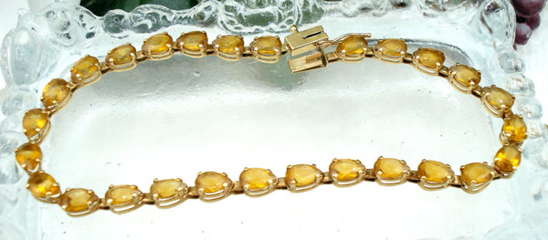 Bracelet 14kt Yellow Gold 27 Topaz Pears