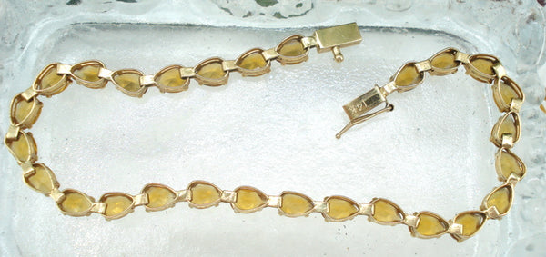 Bracelet 14kt Yellow Gold 27 Topaz Pears