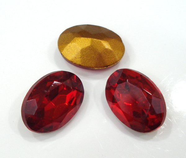 14x10mm (4130/2) TTC Czech Ruby/Siam Oval Shape