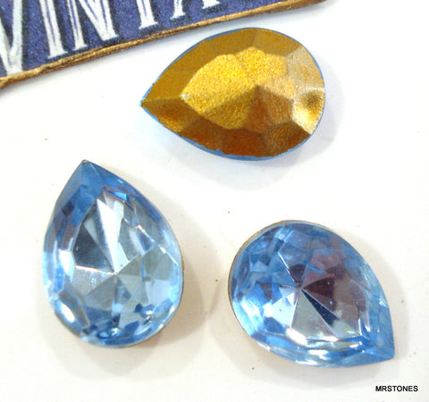 15x11mm (4320/2) Light Sapphire Pendeloque Pear Shape