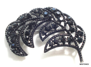 Weiss Brooch Black Japanned Jet Rhinestones